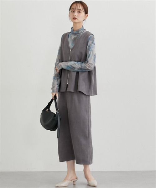 nissen(ニッセン)の「フェイクスエードペプラムベスト【セットアップ対応】(ベスト・レディース・ブラウン/グレー/ブラック/アイボリー・M/L/LL)」の20枚目の写真