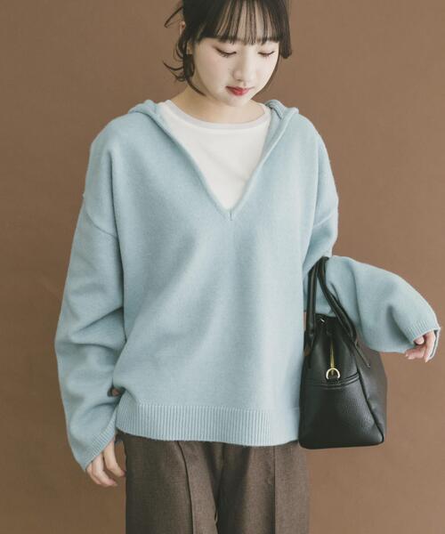 ITEMS URBANRESEARCH(アイテムズ アーバンリサーチ)の「スキッパーフードニット(ニット/セーター・レディース・ベージュ/ブルー/チャコールグレー・FREE)」の16枚目の写真