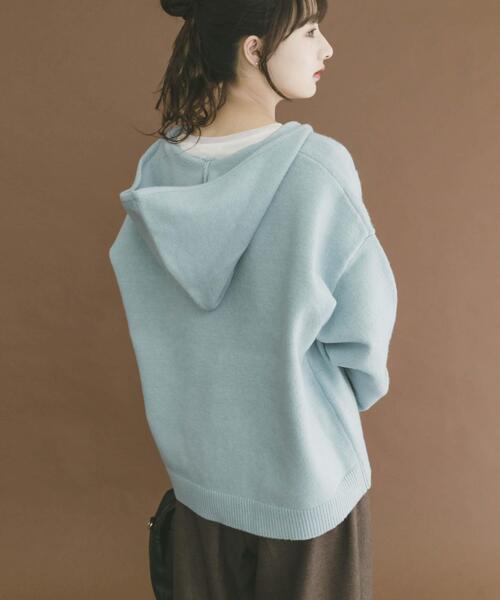 ITEMS URBANRESEARCH(アイテムズ アーバンリサーチ)の「スキッパーフードニット(ニット/セーター・レディース・ベージュ/ブルー/チャコールグレー・FREE)」の17枚目の写真