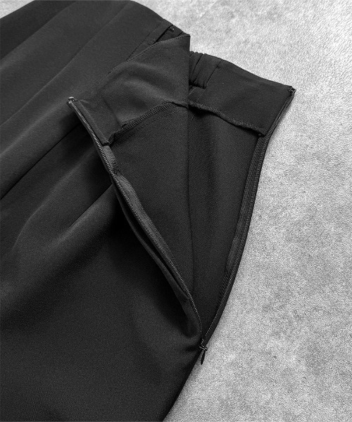 LVEU.(ラブユ.)の「【LVEU.】ハイウエストチュールタックパンツ / ボトムス パンツ スラックス チュール ワイドパンツ 切替 タック ストレート モード ブラック フリーサイズ(その他パンツ・レディース・ブラック・FREE)」の12枚目の写真
