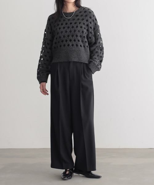 for/c(フォーシー)の「大きめメッシュウール混ニット【サスティナブル】(ニット/セーター・レディース・オフホワイト/チャコール/グレー・L/M)」の7枚目の写真