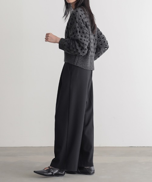 for/c(フォーシー)の「大きめメッシュウール混ニット【サスティナブル】(ニット/セーター・レディース・オフホワイト/チャコール/グレー・L/M)」の8枚目の写真