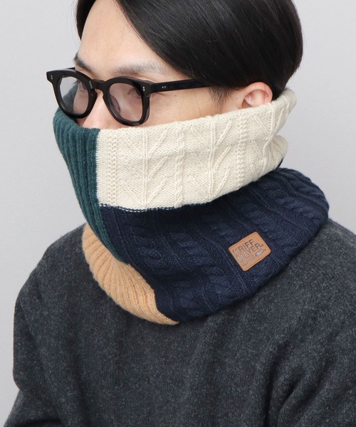 KRIFF MAYER（クリフメイヤー）の「切替編み パネルニット 裏ボア ロングネックウォーマー（ネックウォーマー/スヌード・メンズ・マルチ/ブラック/ベージュ・FREE）」の3枚目の写真
