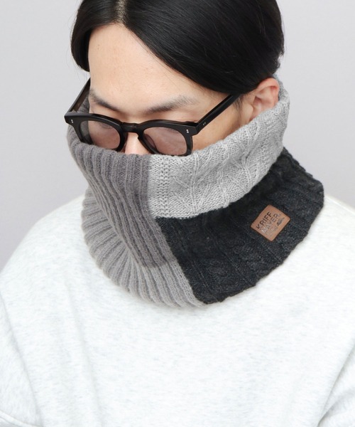 KRIFF MAYER（クリフメイヤー）の「切替編み パネルニット 裏ボア ロングネックウォーマー（ネックウォーマー/スヌード・メンズ・マルチ/ブラック/ベージュ・FREE）」の6枚目の写真