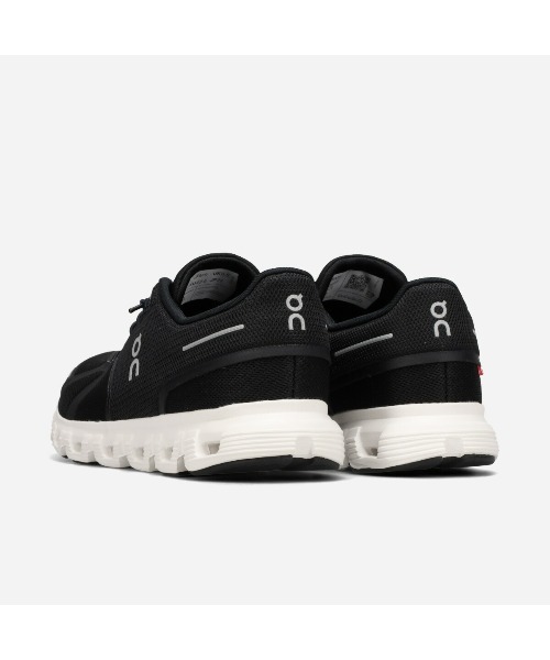 On（オン）の「ON CLOUD 6 (M) / オン クラウド 6 / 3MF10070299（スニーカー・メンズ・ブラック・25cm/25.5cm/26cm/26.5cm/27cm/27.5cm/28cm/28.5cm/29cm）」の3枚目の写真