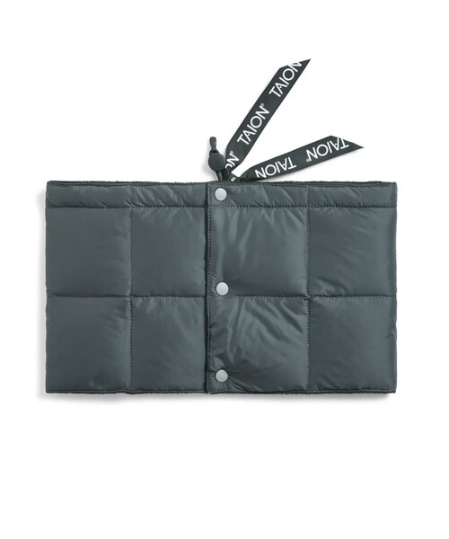 TAION（タイオン）の「【TAION/タイオン】ベーシック ダウンネックウォーマー（ネックウォーマー/スヌード・メンズ・サックスブルー/チャコールグレー/ライトグレー/イエロー/ネイビー/ベージュ/オリーブ/ブラック・FREE）」の3枚目の写真