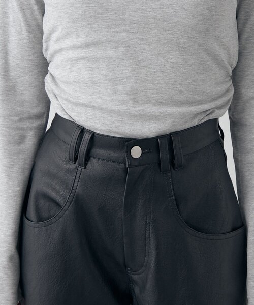 mline（エムライン）の「[mline]レザーカーブパンツ（その他パンツ・レディース・ブラック/ブラウン・1/2）」の19枚目の写真