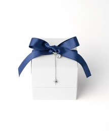 e.m.(�C�[�G��)�́y�N���X�}�X����z�M�t�g�{�b�N�X/�l�b�N���X/�s�A�X/25CC/���f�B�[�X/�����Y/�N���X�}�X�R���N�V����(���b�s���O�L�b�g)