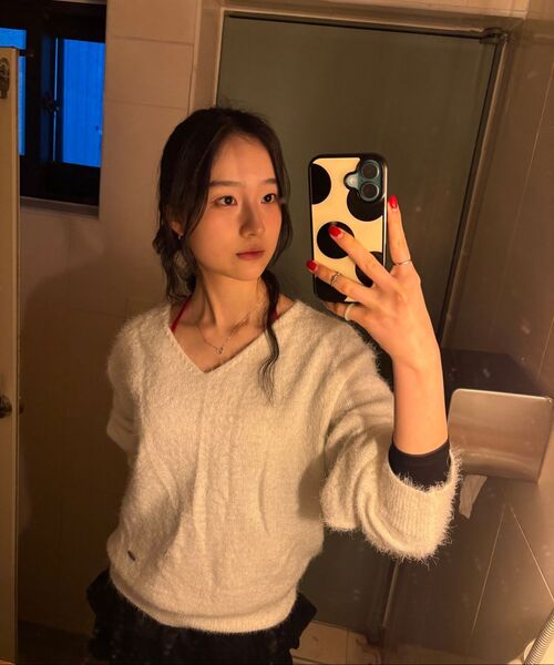 YOUHEE(ユヒ)の「EYELET SLEEVELESS RED(Tシャツ/カットソー・レディース・その他・FREE)」の12枚目の写真