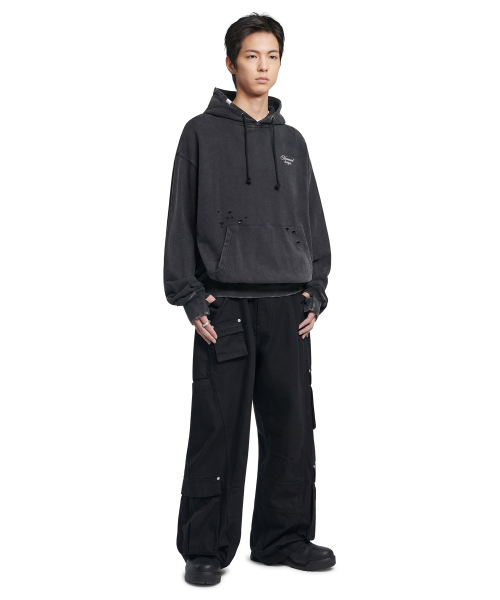 NOMANUAL(NOMANUAL)の「DAMAGED HOODIE - WASHED BLACK(パーカー・レディース・その他・LARGE/X-LARGE/SMALL/MEDIUM)」の3枚目の写真