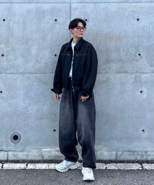 VTWO(ブイツー)の「バルーンフィットカーブドワイドデニムパンツ (ブラック)(デニムパンツ・レディース・その他・SMALL/MEDIUM/LARGE)」の6枚目の写真