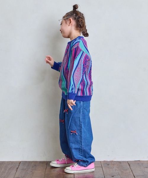 MARKEY'S（マーキーズ）の「3Dレトロクルーネックニット（ニット/セーター・キッズ・ブルー/ブラック/レッド・S/M/L/LL）」の15枚目の写真