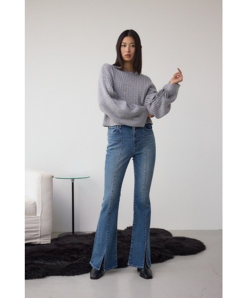 AZUL by moussy(アズールバイマウジー)の「【WEB限定】AZUL DENIM センターステッチスリットフレアデニム(デニムパンツ・レディース・ライトブラック/ブルー/ワンウォッシュ・LARGE/SMALL/MEDIUM)」の12枚目の写真