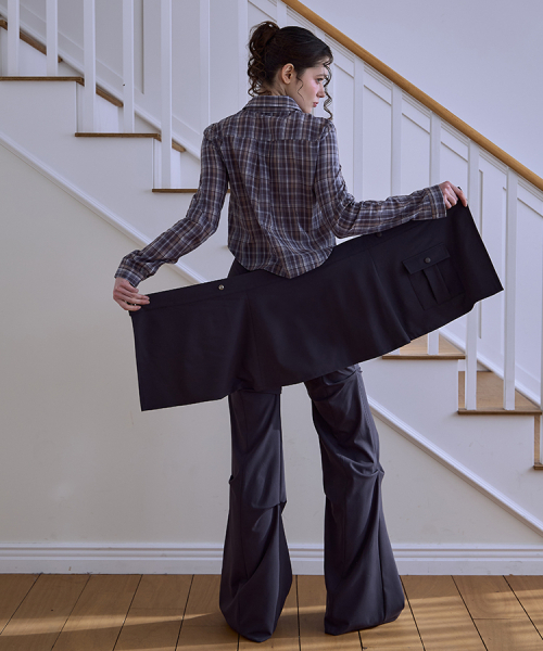 ROSEFRANTZ（ロゼフランツ）の「Wrap Skirt & Pintuck Pants [Charcoal]（その他パンツ・レディース・チャコールグレー・SMALL/MEDIUM）」の3枚目の写真