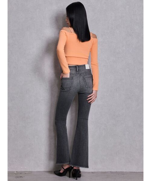 GYDA（ジェイダ）の「カシュクールデザインオフショルトップス（Tシャツ/カットソー・レディース・オフホワイト/オレンジ/ブラック・FREE）」の15枚目の写真