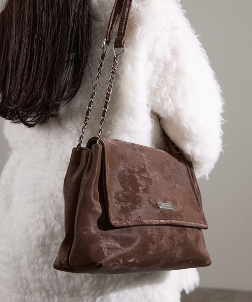 apres jour mignon（アプレジュールミニョン）の「【apresjour mignon×ARIAZ】スエード風ハンドバッグ（ハンドバッグ・レディース・オフホワイト/ブラック/ダークブラウン・ONESIZE）」の3枚目の写真