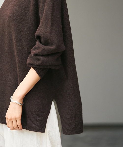 FRAMeWORK（フレームワーク）の「≪追加≫ラグランスリーブ ワイドプルオーバー 2（ニット/セーター・レディース・ライトグリーン/ブラウン/ブラック/イエロー/ネイビー/ベージュ・FREE）」の20枚目の写真