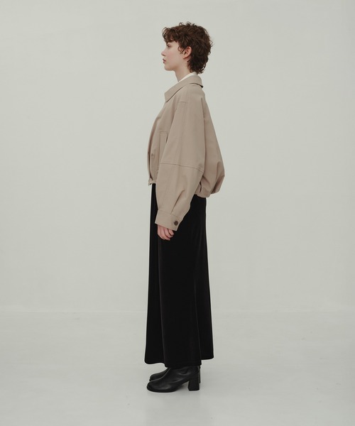 CITY TOKYO（シティトウキョウ）の「Velor Tuck Skirt/ベロアタックスカート（スカート・レディース・ブラック/ダークグレー・1/2）」の6枚目の写真