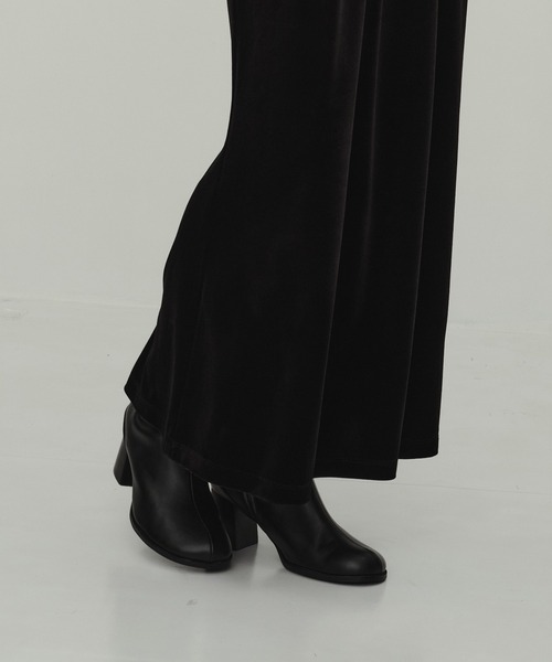 CITY TOKYO（シティトウキョウ）の「Velor Tuck Skirt/ベロアタックスカート（スカート・レディース・ブラック/ダークグレー・1/2）」の10枚目の写真