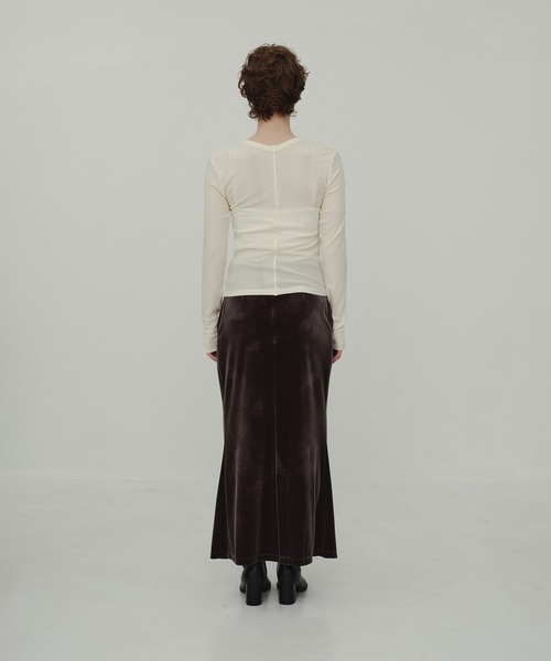 CITY TOKYO（シティトウキョウ）の「Velor Tuck Skirt/ベロアタックスカート（スカート・レディース・ブラック/ダークグレー・1/2）」の16枚目の写真