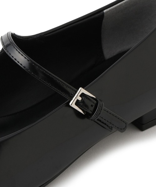 ADAM ET ROPE'（アダムエロペ）の「メリージェーンスクエアパンプス（パンプス・レディース・ブラック/ダークブラウン・24.5/24/23.5/23）」の16枚目の写真