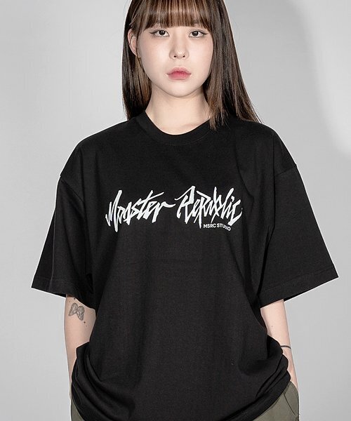 MONSTER REPUBLIC(モンスターリパブリック)の「ムーブメントベーシックロゴホワイトTシャツブラック(Tシャツ/カットソー・レディース・その他・X-LARGE/LARGE/MEDIUM/SMALL)」の1枚目の写真