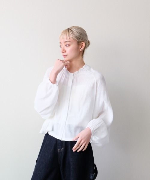 DOLLUPOOPS(ドールアップウップス)の「Back Frill Gathered Blouse(バックフリルギャザーブラウス)(シャツ/ブラウス・レディース・オフホワイト/ブラック・FREE)」の17枚目の写真