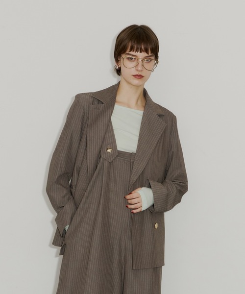room153（ルームイチゴサン）の「ピンストライプパワーショルダージャケット（テーラードジャケット・レディース・グレイッシュベージュ/ピンク・FREE）」の8枚目の写真