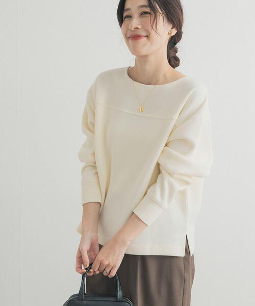 URBAN RESEARCH DOORS（アーバンリサーチドアーズ）の「『UR TECH』ボートネックプルオーバー（Tシャツ/カットソー・レディース・グリーン系その他/アイボリー/ブラック・MEDIUM）」の7枚目の写真