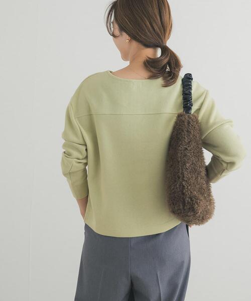 URBAN RESEARCH DOORS（アーバンリサーチドアーズ）の「『UR TECH』ボートネックプルオーバー（Tシャツ/カットソー・レディース・グリーン系その他/アイボリー/ブラック・MEDIUM）」の15枚目の写真