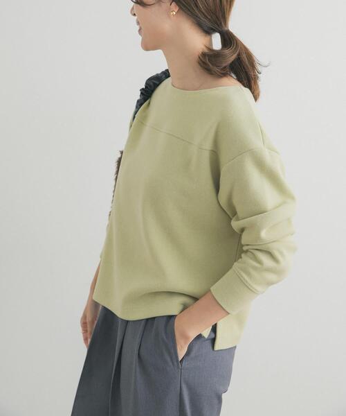 URBAN RESEARCH DOORS（アーバンリサーチドアーズ）の「『UR TECH』ボートネックプルオーバー（Tシャツ/カットソー・レディース・グリーン系その他/アイボリー/ブラック・MEDIUM）」の18枚目の写真