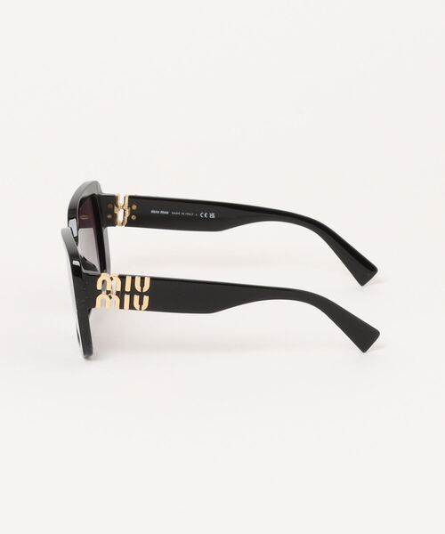 miu miu（ミュウミュウ）の「【miumiu/ミュウミュウ】スクエア サングラス MU10YS 1AB5D1（サングラス・レディース・ブラック・FREE）」の2枚目の写真