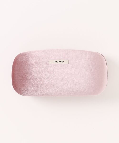 miu miu（ミュウミュウ）の「【miumiu/ミュウミュウ】スクエア サングラス MU10YS 1AB5D1（サングラス・レディース・ブラック・FREE）」の4枚目の写真