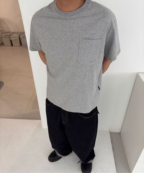 URBANSTOFF(アーバンストッフ)の「クロップボックスティー(グレー)(Tシャツ/カットソー・レディース・その他・LARGE/MEDIUM)」の4枚目の写真