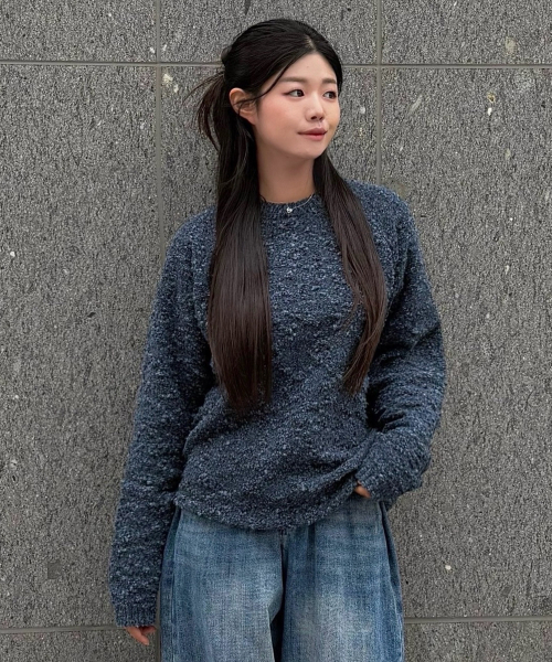 BLOND9(ブロンドナイン)の「スノー レグラン ラウンド ニット_ブルーブラック(ニット/セーター・レディース・その他・LARGE/MEDIUM/X-LARGE)」の5枚目の写真