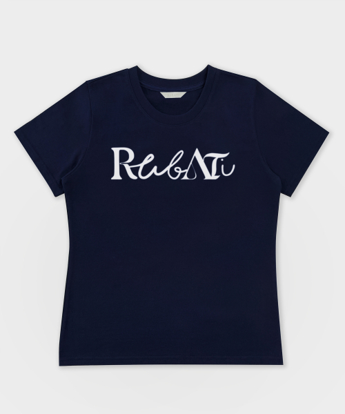 RUBATI（ルバティ）の「レタリングロゴTシャツ_ネイビー（Tシャツ/カットソー・レディース・その他・size2/size1）」の3枚目の写真
