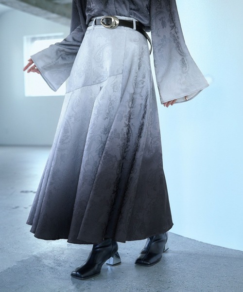 HARE（ハレ）の「グラデーションジャガードフレアスカート(HARE)（スカート・レディース・パープル/ブラック・FREE）」の11枚目の写真