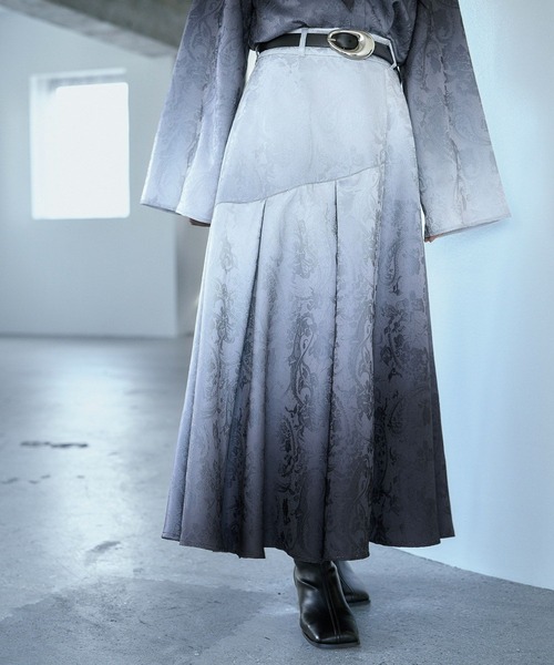 HARE（ハレ）の「グラデーションジャガードフレアスカート(HARE)（スカート・レディース・パープル/ブラック・FREE）」の13枚目の写真