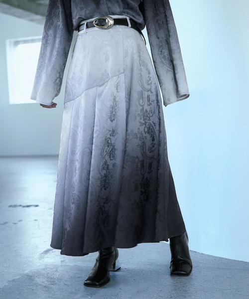 HARE（ハレ）の「グラデーションジャガードフレアスカート(HARE)（スカート・レディース・パープル/ブラック・FREE）」の12枚目の写真