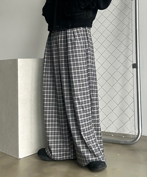 UNDERSTATEMENTs（アンダーステイトメント）の「【ユニセックス】ストライプ&チェックスラックス（スラックス・メンズ・ブラック系その他/ブラック系その他2・LARGE/MEDIUM/SMALL）」の3枚目の写真