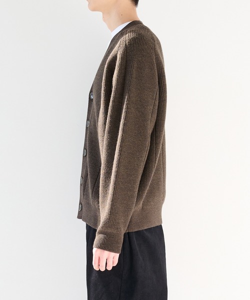 WRAPINKNOT（ラッピンノット）の「【WRAPINKNOT/ラッピンノット】編地切替カーディガン（ニット/セーター・メンズ・ブラウン/ブラック・3/2）」の9枚目の写真