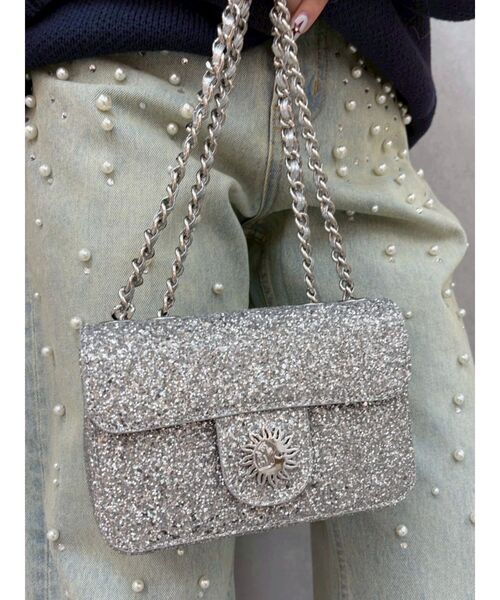 EVRIS（エヴリス）の「グリッターショルダーBAG（ショルダーバッグ・レディース・シルバー/ブラック・FREE）」の3枚目の写真