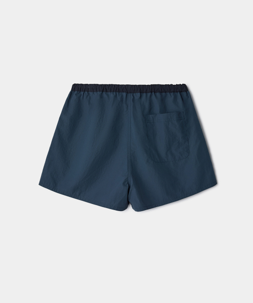 PO8（ピーオーエイト）の「TRACKSHORT 8 PANTS - NAVY（その他パンツ・レディース・ネイビー・MEDIUM/LARGE）」の3枚目の写真