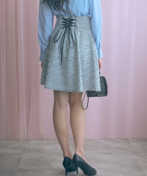 marun（マルン）の「＜大きいサイズ＞ツイード調ショート丈フレアスカート marun（スカート・レディース・ピンク/ブラック・L/LL/3L/4L/5L）」の2枚目の写真