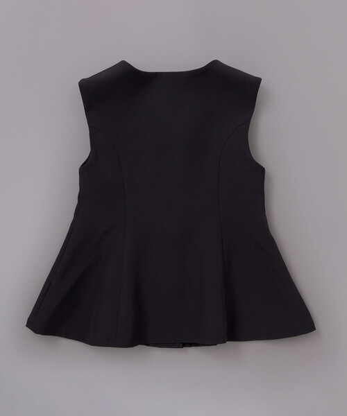 BeBe(ベベ)の「ダブルクロスパールボタンフレアベスト(ベスト・キッズ・ネイビー/ブラック・120cm/110cm/130cm/150cm/140cm)」の9枚目の写真