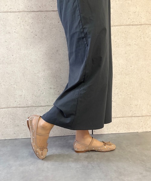 Jeffrey Campbell(ジェフリーキャンベル)の「シアーパンプス(バレエシューズ・レディース・ブラック/ベージュ・35/36/37/38/39)」の18枚目の写真