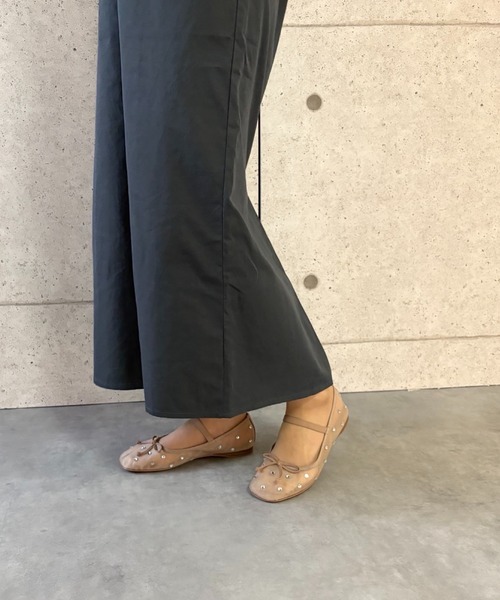 Jeffrey Campbell(ジェフリーキャンベル)の「シアーパンプス(バレエシューズ・レディース・ブラック/ベージュ・35/36/37/38/39)」の20枚目の写真