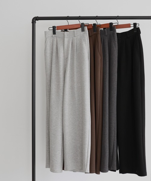 hellam(へラム)の「ボンディングタックワイドパンツ(スラックス・レディース・杢グレー/ブラック/ブラウン/チャコール・FREE)」の8枚目の写真