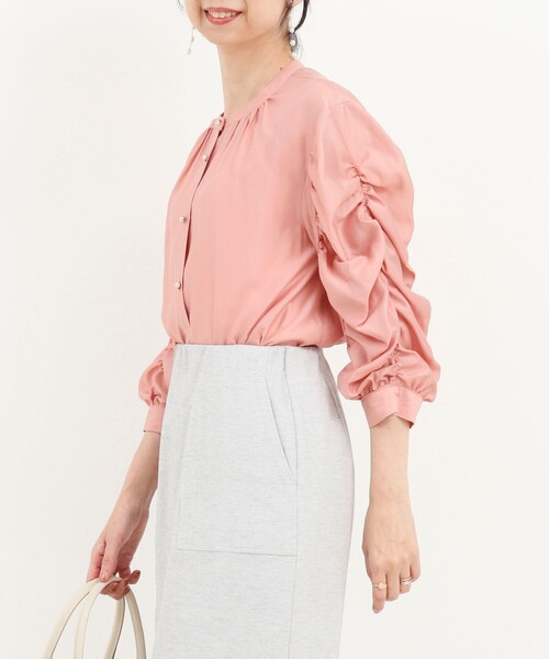 ノーリーズ（NOLLEY’S）/5分袖ギャザーブラウス NOLLEY'S（ノーリーズ）の「シルキーローン袖ギャザーブラウス（シャツ