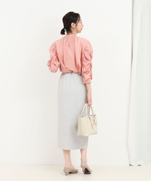 NOLLEY’S（ノーリーズ）の「シルキーローン袖ギャザーブラウス（シャツ/ブラウス・レディース・キナリ/ライトグリーン/サーモンピンク・38）」の18枚目の写真